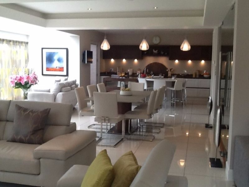Bright open-plan lounge and kitchen
